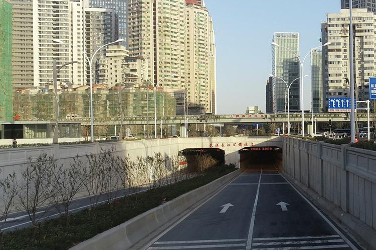 武漢地鐵三陽路隧道